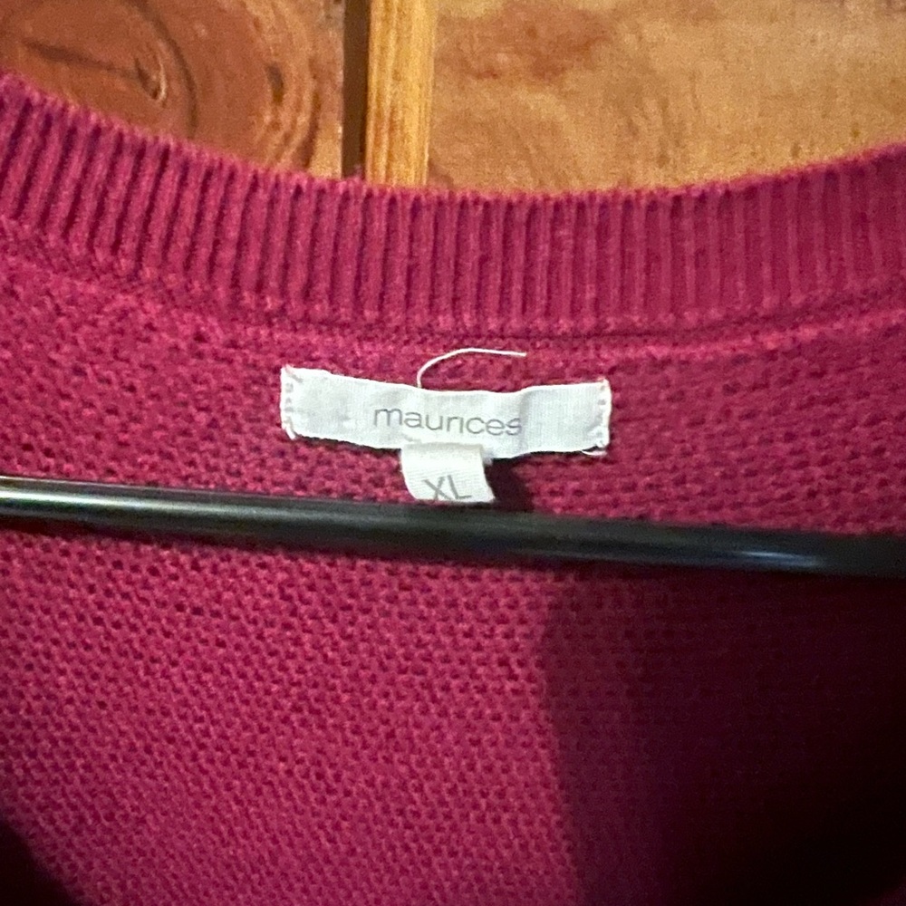 Maurice’s top - Picture 2 of 2